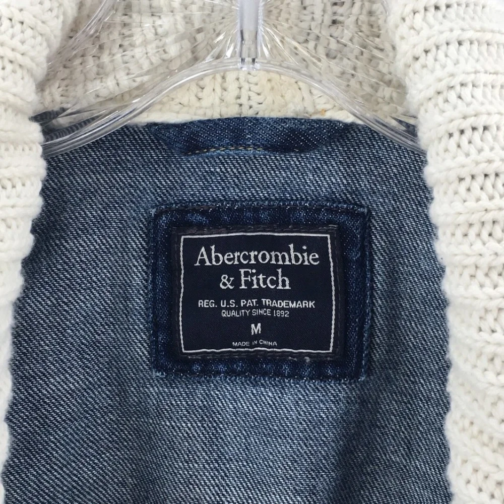 Abercrombie & Fitch Womens Denim Jacket Blue Jean Attached Sweater Scarf Sz M - Picture 10 of 11